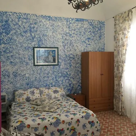 Garibaldi 16